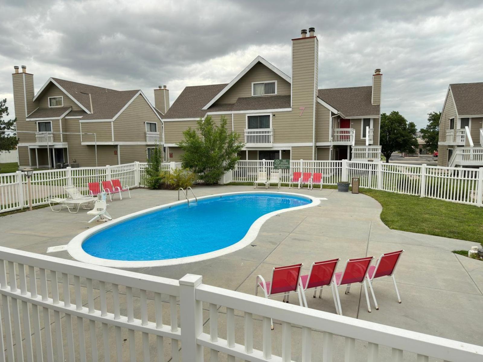 Hawthorn Extended Stay By Wyndham Wichita Dış mekan fotoğraf